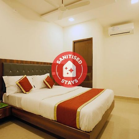 Hotel Ak International Ullāl Екстериор снимка